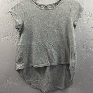 Old Navy gray tee